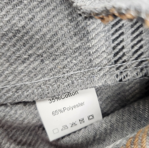 Plaid Open Front Vest Women's Large - Picture 16 of 16